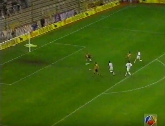 Goles de Gustavo López al Novelda y R.Madrid