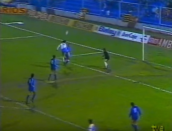 Gol de Villarroya al Real Madrid