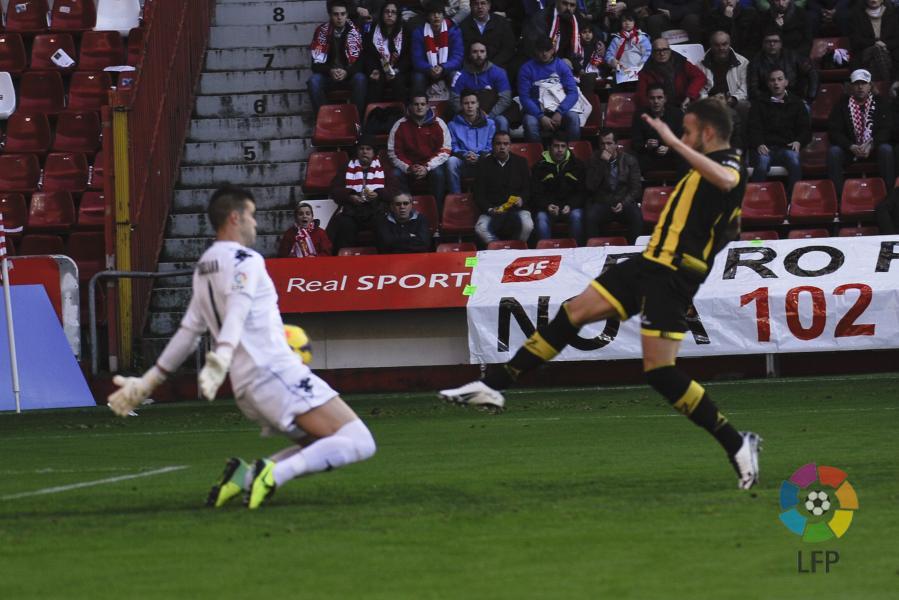 Sporting Gijón 2 - 3 Real Zaragoza | Crónica