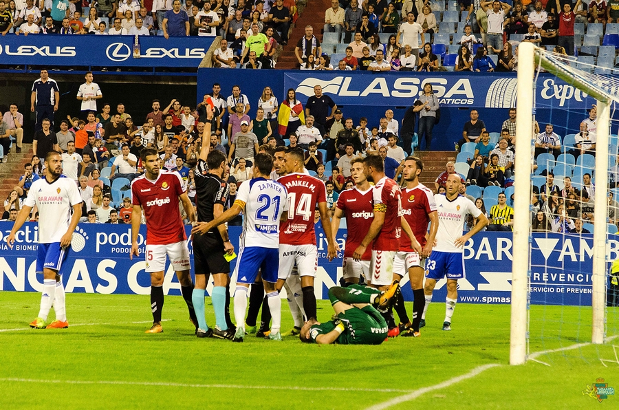 El mediocre | La Lupa