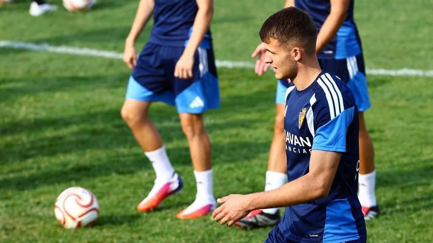 El Real Zaragoza oficializa la salida de Samed Bazdar