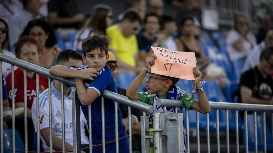 Baja afluencia en el Memorial Lapetra del Real Zaragoza